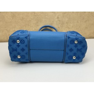 LOUIS VUITTON VEAU CACHEMIRE TOTE W GM LOUIS VUITTON VEAU CACHEMIRE TOTE W GM